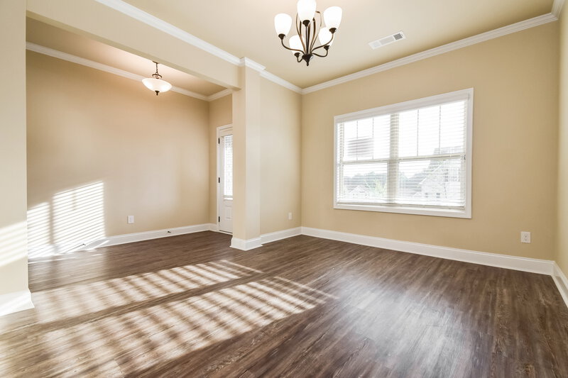 2,595/Mo, 11086 Shadow Ct Unit 60 Hampton, GA 30228 Dining Room View