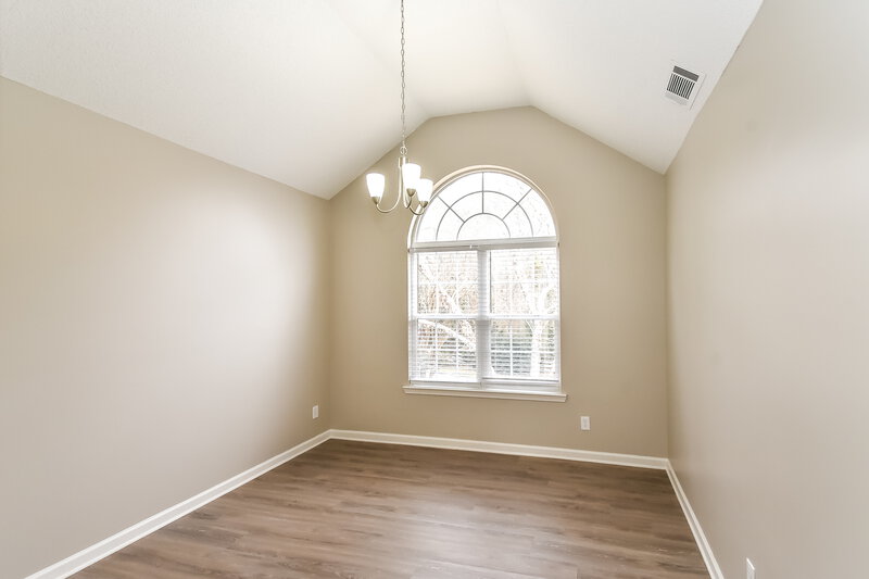 2,130/Mo, 2335 Alden Woods Jonesboro, GA 30236 Dining Room View