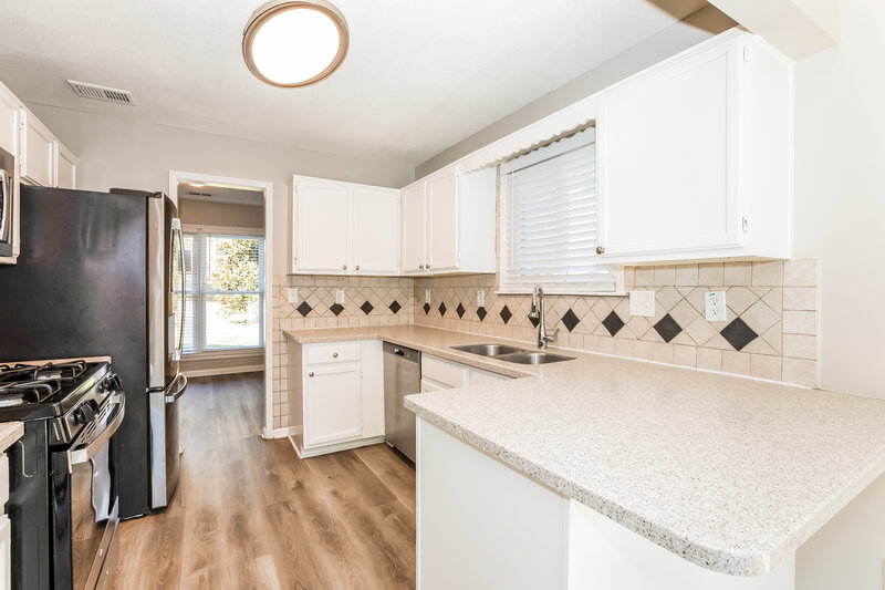 1,885/Mo, 2775 Trotters Walk Trl Snellville, GA 30078 Kitchen View