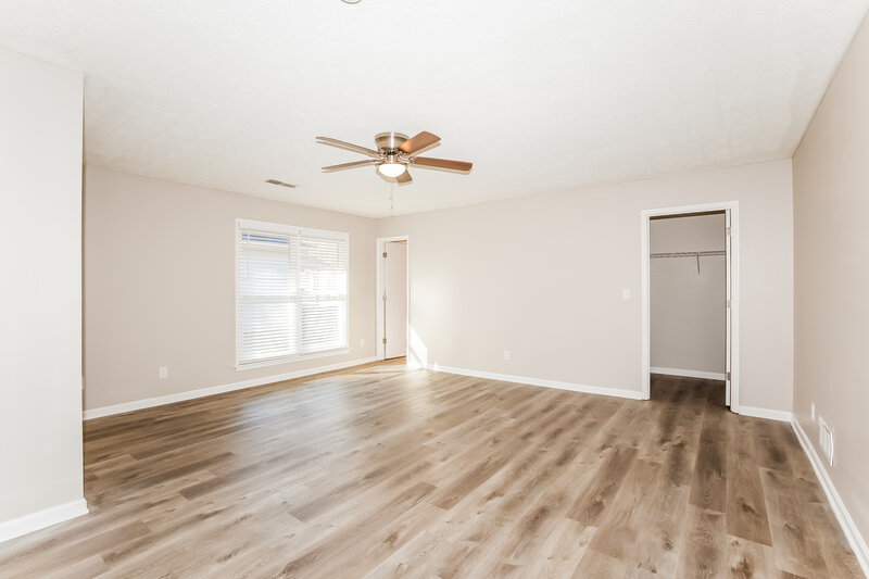 1,885/Mo, 2775 Trotters Walk Trl Snellville, GA 30078 Main Bedroom View