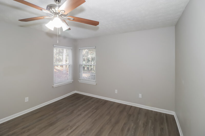 2,600/Mo, 643 Tarragon Way Sw Atlanta, GA 30331 Bedroom View 2