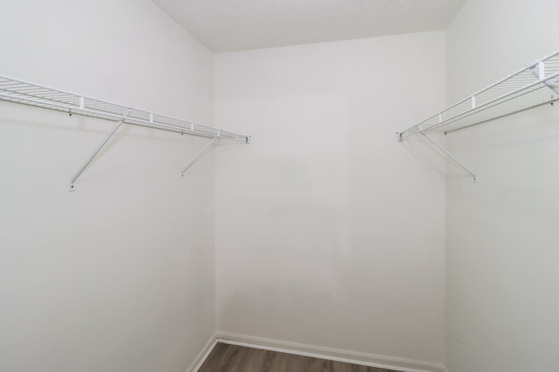 2,600/Mo, 643 Tarragon Way Sw Atlanta, GA 30331 Bedroom View 4