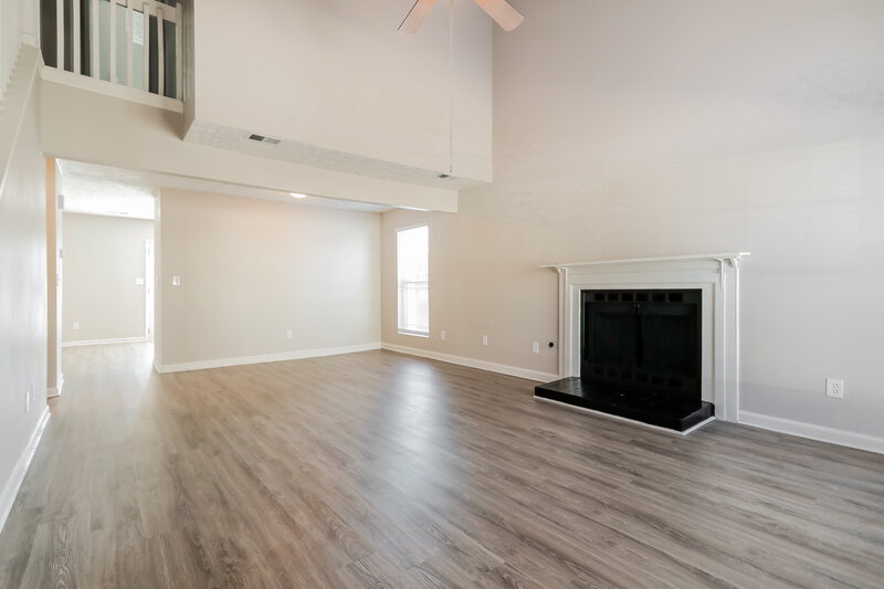 1,875/Mo, 5029 Donnell Way Decatur, GA 30035 Living Room View