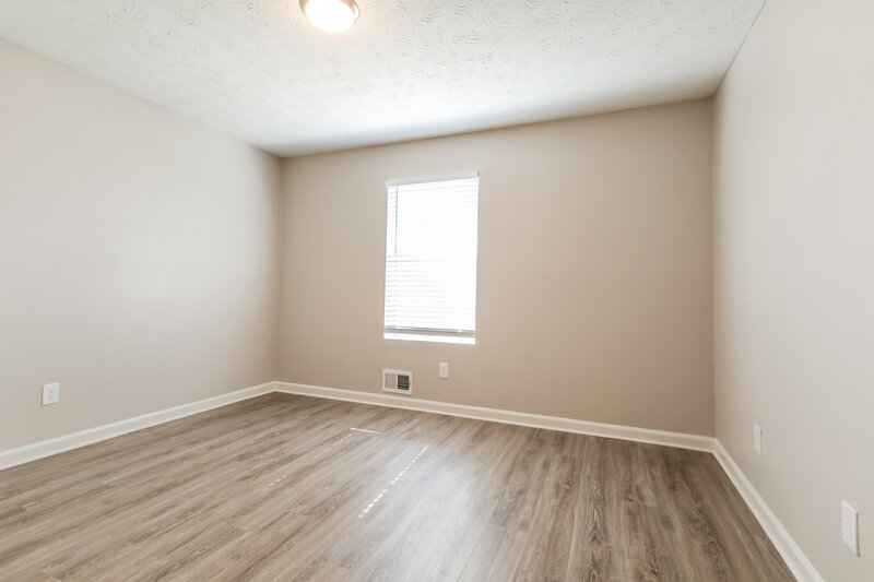 1,875/Mo, 5029 Donnell Way Decatur, GA 30035 Bedroom View