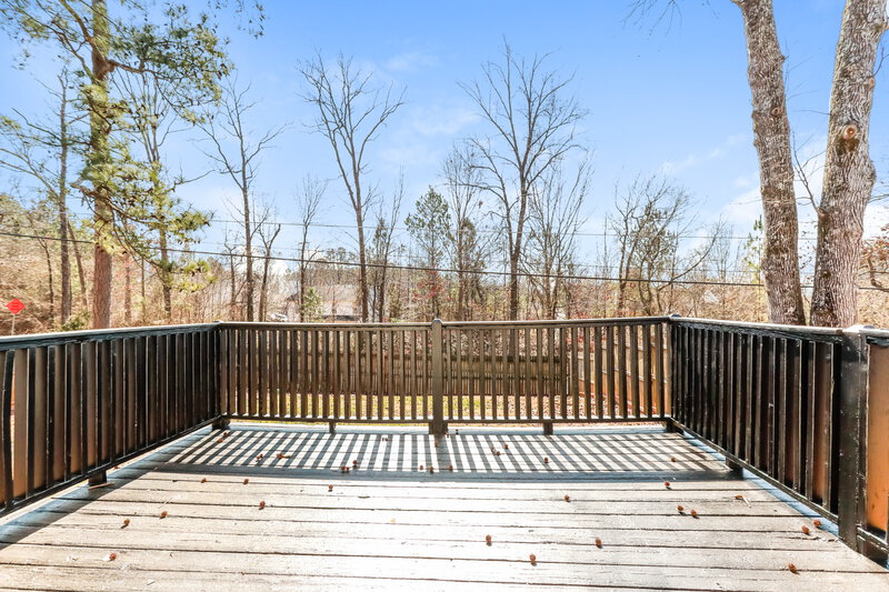 1,875/Mo, 5029 Donnell Way Decatur, GA 30035 Deck View