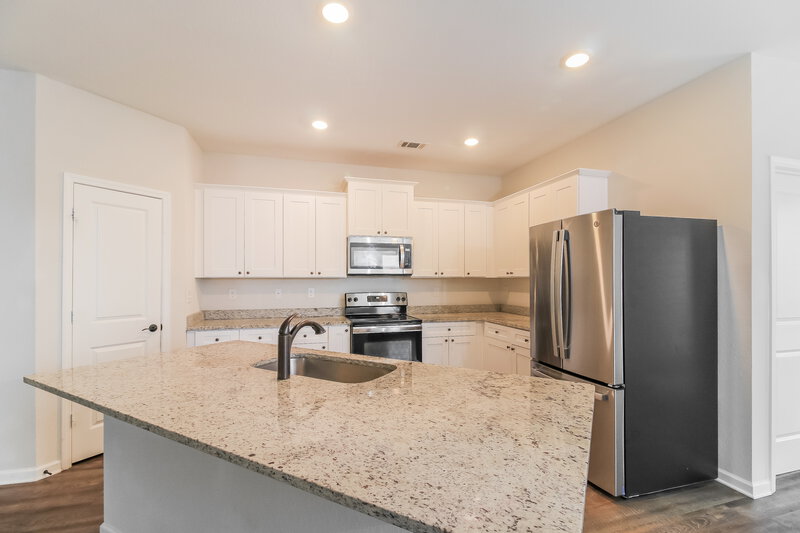 2,775/Mo, 445 Samara Ct Fairburn, GA 30213 Kitchen View 3