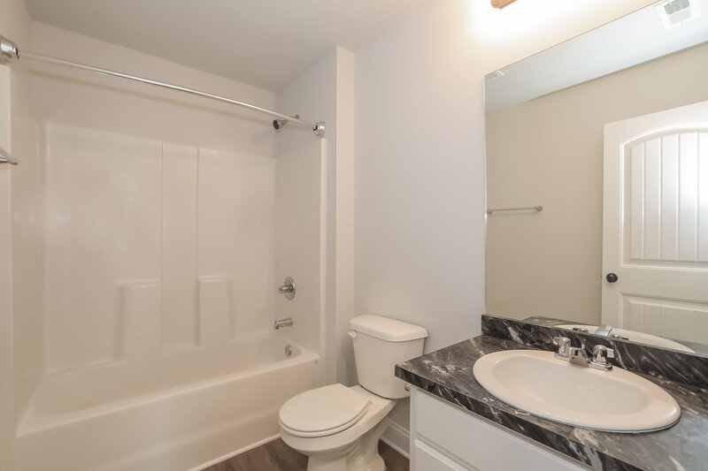 2,195/Mo, 150 Heartland Circle Winder, GA 30680 Bathroom View