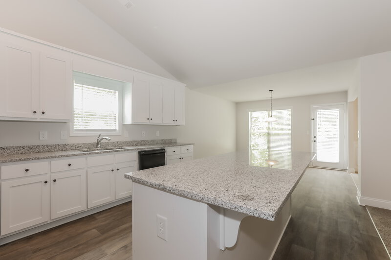 2,240/Mo, 128 Heartland Circle Winder, GA 30680 Kitchen View 2