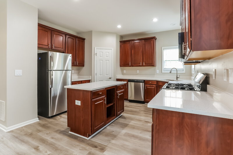 2,815/Mo, 7139 Thoreau Cir Atlanta, GA 30349 Kitchen View