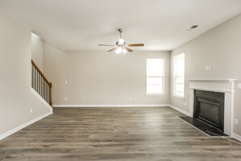 2,310/Mo, 4580 Roseman Trl Cumming, GA 30040 Living Room View