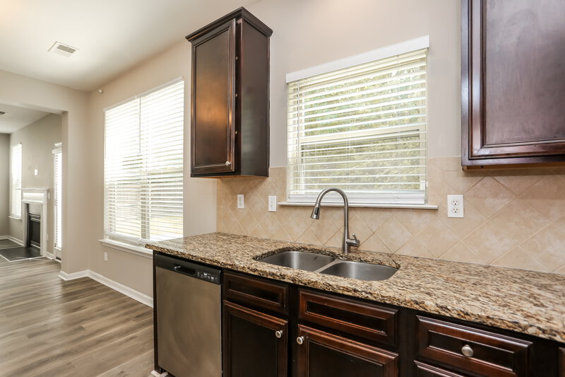 2,310/Mo, 4580 Roseman Trl Cumming, GA 30040 Kitchen View 3
