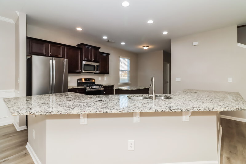 2,080/Mo, 311 Upper Pheasant Ct Ball Ground, GA 30107 Kitchen View