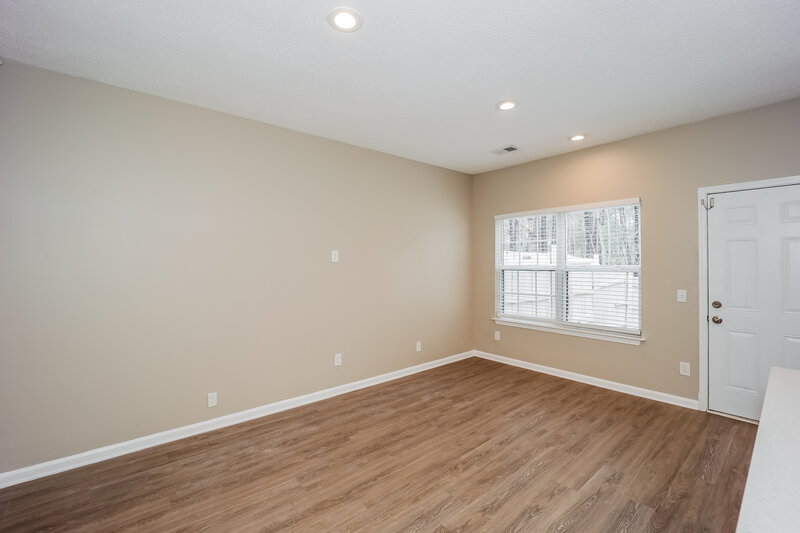 0/Mo, 2833 Windsor Forrest Ct College Park, GA 30349 Bedroom View