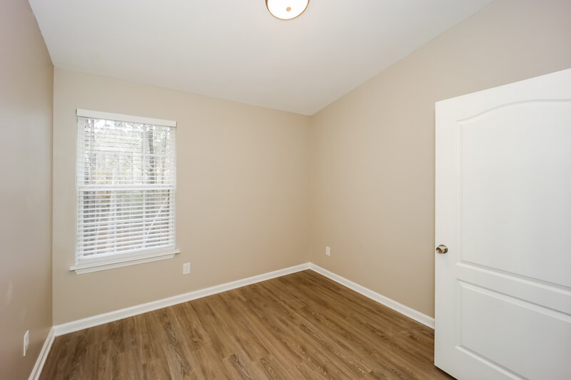 0/Mo, 2833 Windsor Forrest Ct College Park, GA 30349 Bedroom View 3
