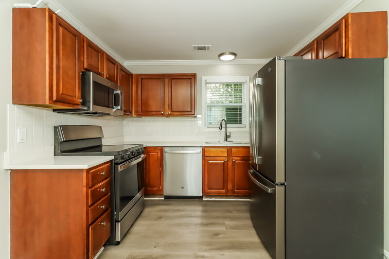 1,500/Mo, 101 Mashburn Pl Canton, GA 30114 Kitchen View