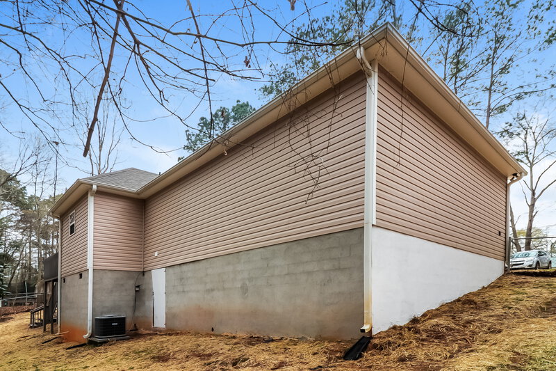 2,520/Mo, 709 Wesley Dr Jackson, GA 30233 Rear View 2