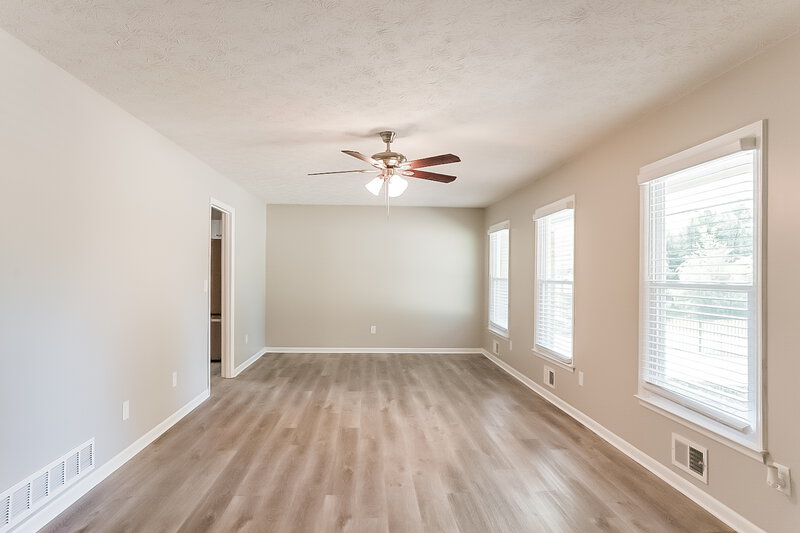 1,915/Mo, 4839 W Lake Way Douglasville, GA 30135 Misc View 2