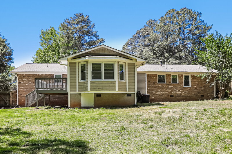 2,000/Mo, 4839 W Lake Way Douglasville, GA 30135 Rear View 2