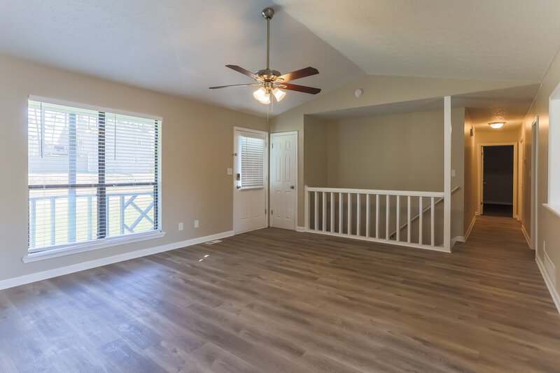 1,705/Mo, 3204 Plymouth Rock Dr Douglasville, GA 30135 Living Room View