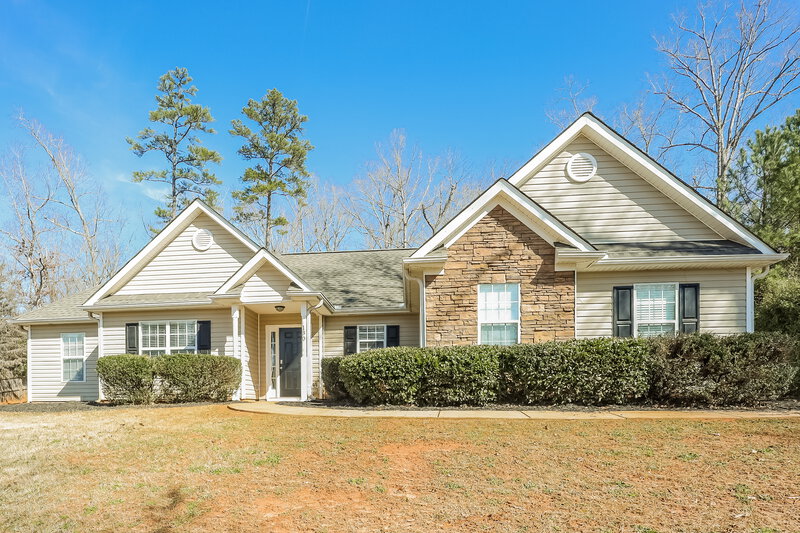 2,220/Mo, 130 Hidden Brook Trl Newnan, GA 30265 External View