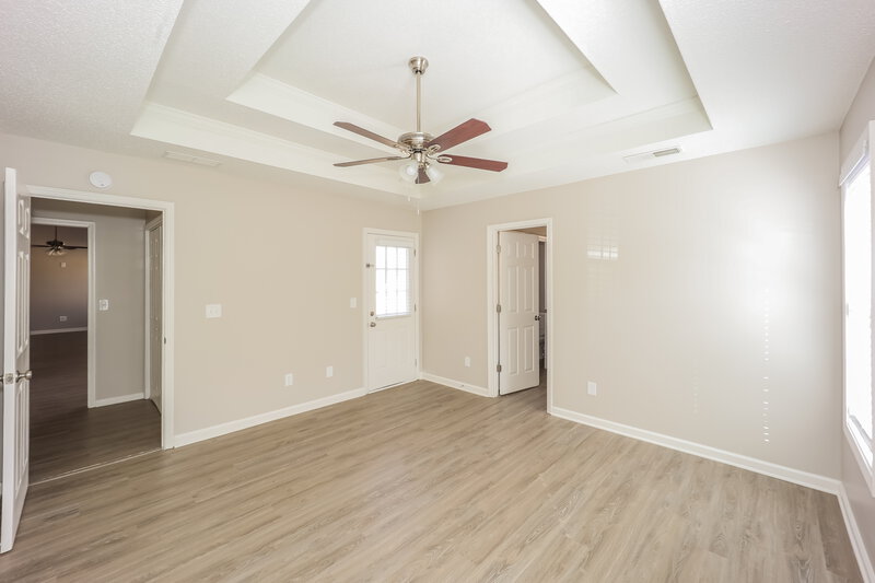 2,220/Mo, 130 Hidden Brook Trl Newnan, GA 30265 Main Bedroom View 2