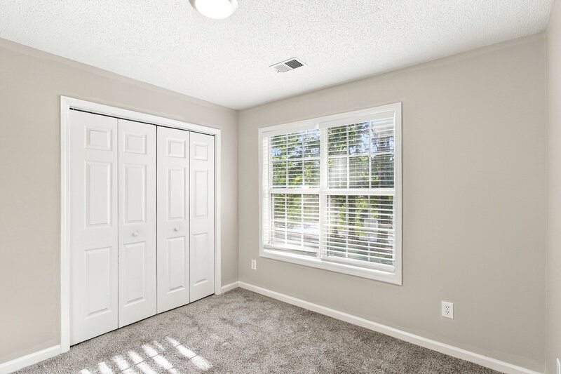 1,995/Mo, 130 Hidden Brook Trl Newnan, GA 30265 Bedroom View 2