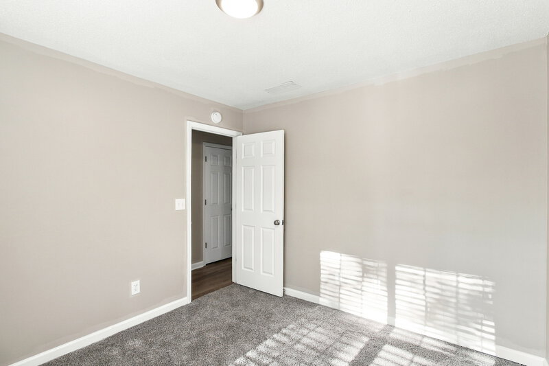 1,995/Mo, 130 Hidden Brook Trl Newnan, GA 30265 Bedroom View 3