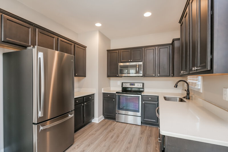2,140/Mo, 80 Emmette Dr Dawsonville, GA 30534 Kitchen View