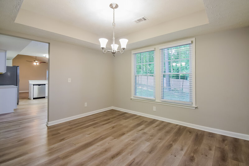 2,030/Mo, 547 Riverbirch Trce Stone Mountain, GA 30087 Dining Room View