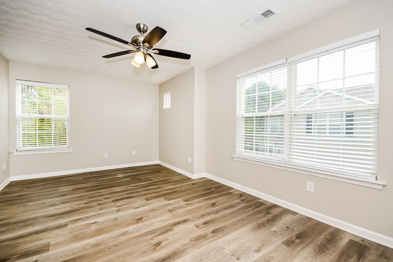 2,800/Mo, 171 Swanee Ln Woodstock, GA 30188 Main Bedroom View