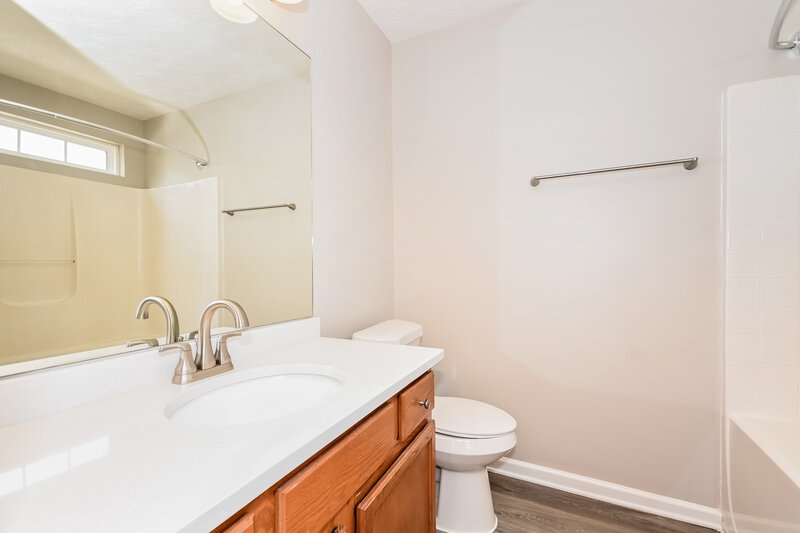 2,800/Mo, 171 Swanee Ln Woodstock, GA 30188 Bathroom View