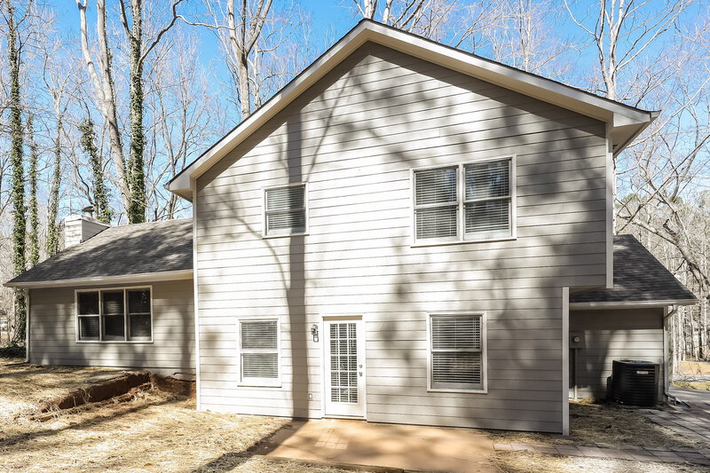 1,980/Mo, 210 Ashley Creek Dr Newnan, GA 30263 Rear View