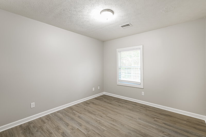 2,100/Mo, 4392 Hardwood Cir SW Lilburn, GA 30047 Bedroom View 3
