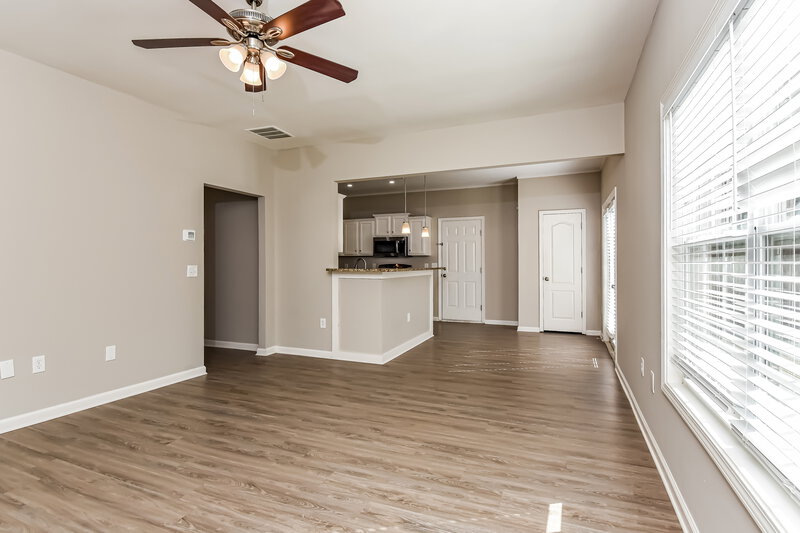 3,170/Mo, 53 Joshua Ln Dallas, GA 30132 Living Room View