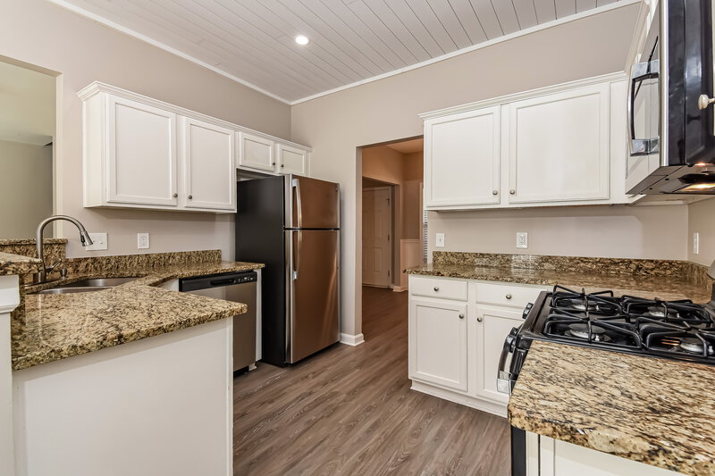 3,170/Mo, 53 Joshua Ln Dallas, GA 30132 Kitchen View