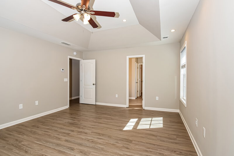 3,170/Mo, 53 Joshua Ln Dallas, GA 30132 Main Bedroom View