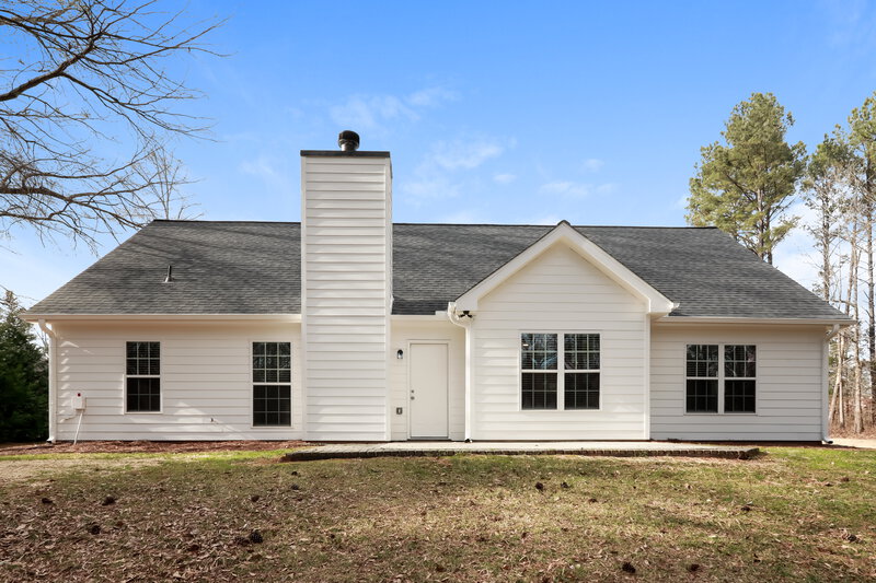 3,070/Mo, 2899 Gratis Rd Monroe, GA 30656 Rear View