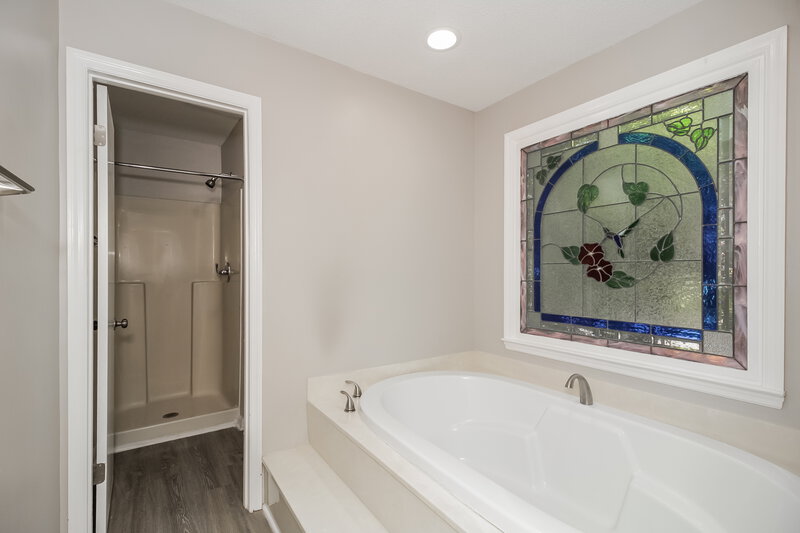 2,415/Mo, 3430 Riviera Dr Cumming, GA 30041 Main Bathroom View 2