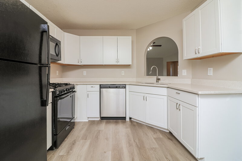 2,350/Mo, 2913 Crest Ridge Ct SW Marietta, GA 30060 Kitchen View