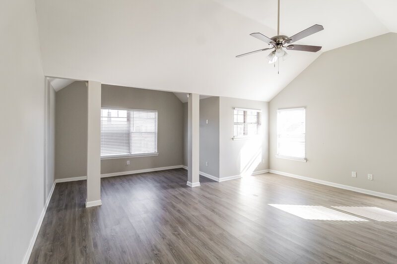 2,665/Mo, 1649 Stone Meadow Rd Lithonia, GA 30058 Main Bedroom View