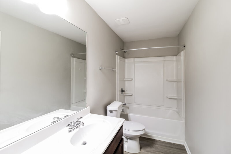 2,665/Mo, 1649 Stone Meadow Rd Lithonia, GA 30058 Bathroom View