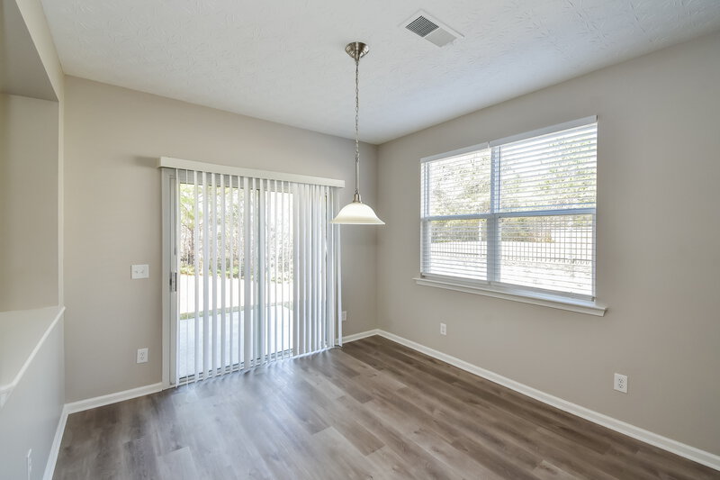 3,840/Mo, 485 Brookford Ct SW Atlanta, GA 30331 Dining Room View