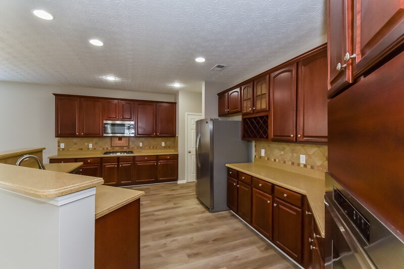 3,840/Mo, 485 Brookford Ct SW Atlanta, GA 30331 Kitchen View