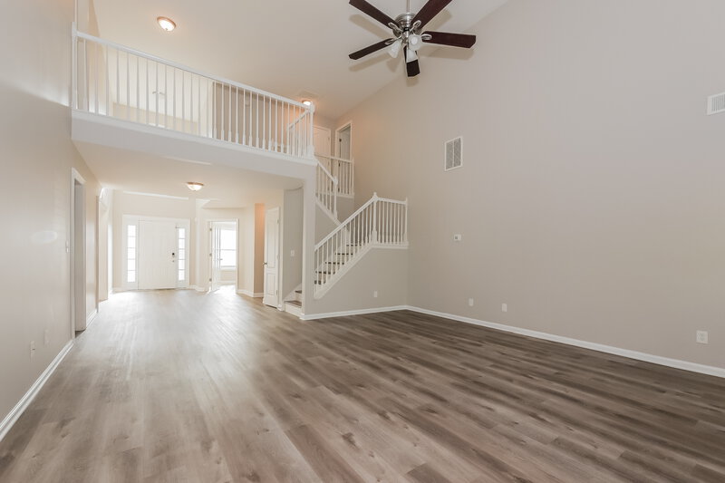 2,475/Mo, 100 Hawken Trl McDonough, GA 30253 Living Room View