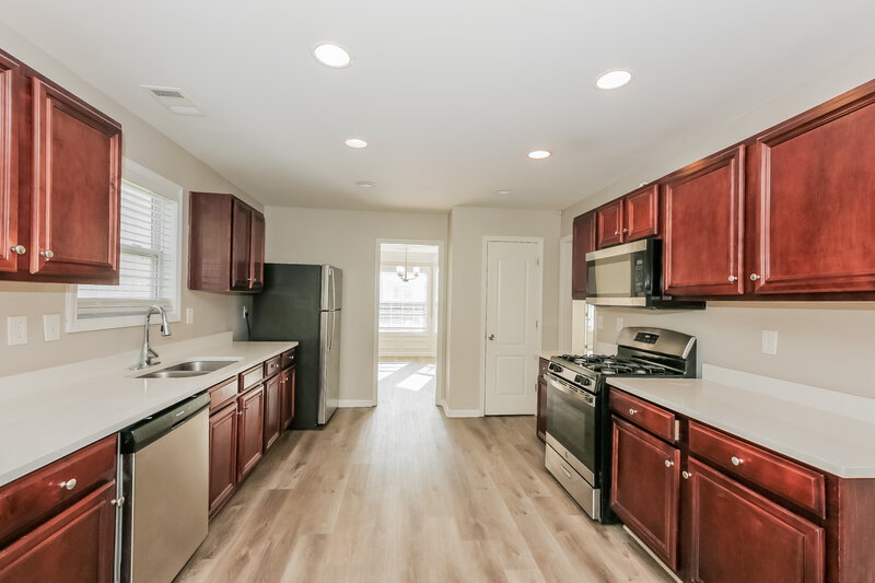 2,475/Mo, 100 Hawken Trl McDonough, GA 30253 Kitchen View