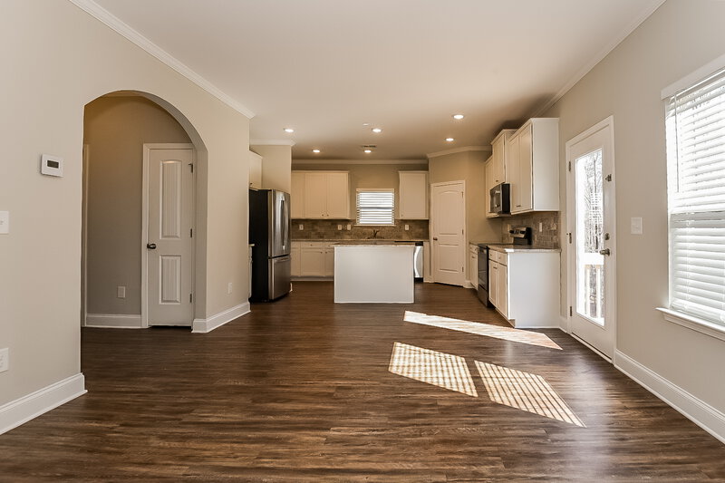 2,020/Mo, 28 Thunderhawk Ln NE Rydal, GA 30171 Floorplan View 3