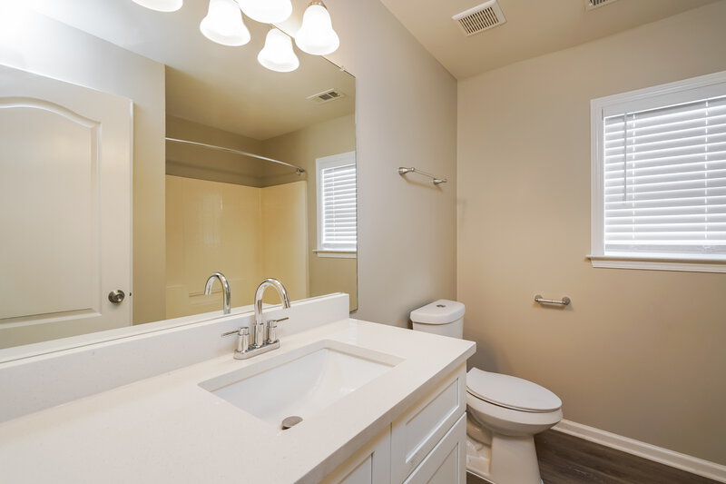 2,585/Mo, 231 Lakehill Way Douglasville, GA 30134 Bathroom View