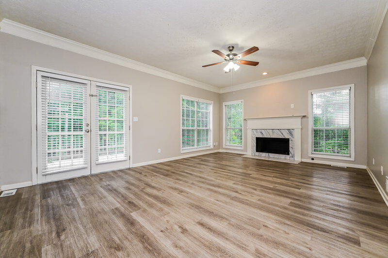 2,710/Mo, 135 Stratmore Pl Stockbridge, GA 30281 Family Room View