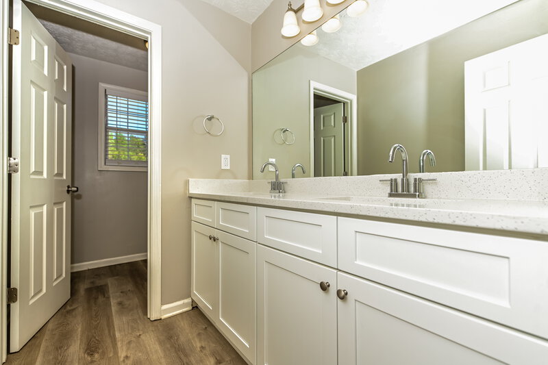 2,505/Mo, 135 Stratmore Pl Stockbridge, GA 30281 Bathroom View