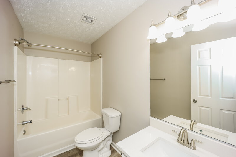 1,785/Mo, 6047 Twin Creeks Ct Riverdale, GA 30296 Bathroom View